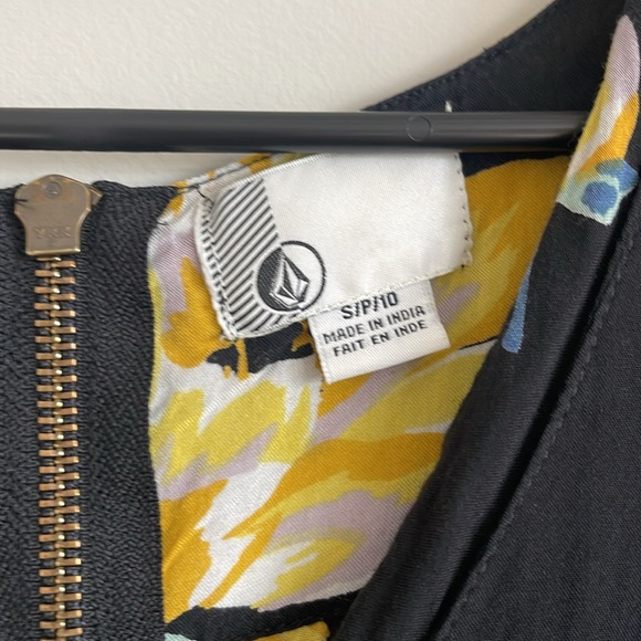 Volcom long sleeve floral romper - Picture 7 of 7